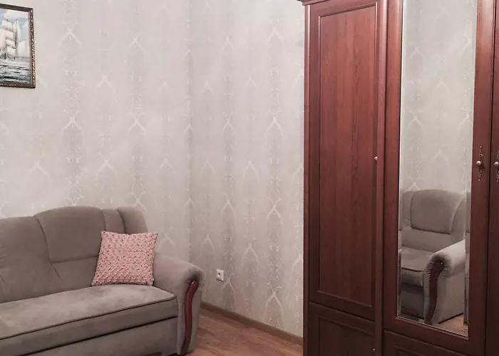 On Deribasovskaya 18