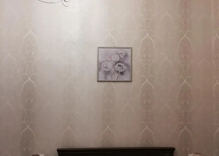 On Deribasovskaya 18 * Odessa