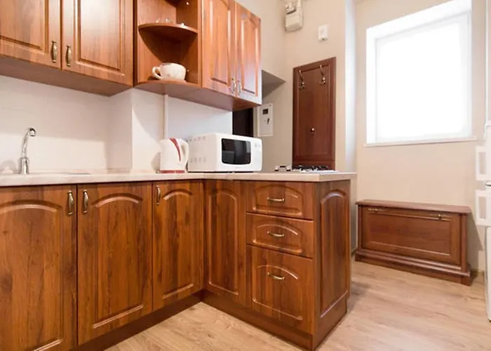 On Deribasovskaya 18 Одеса