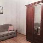 On Deribasovskaya 18